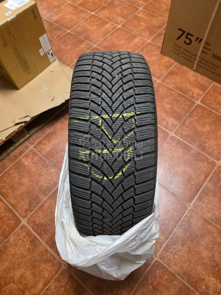 Bridgestone 225/55 R18 Zimska