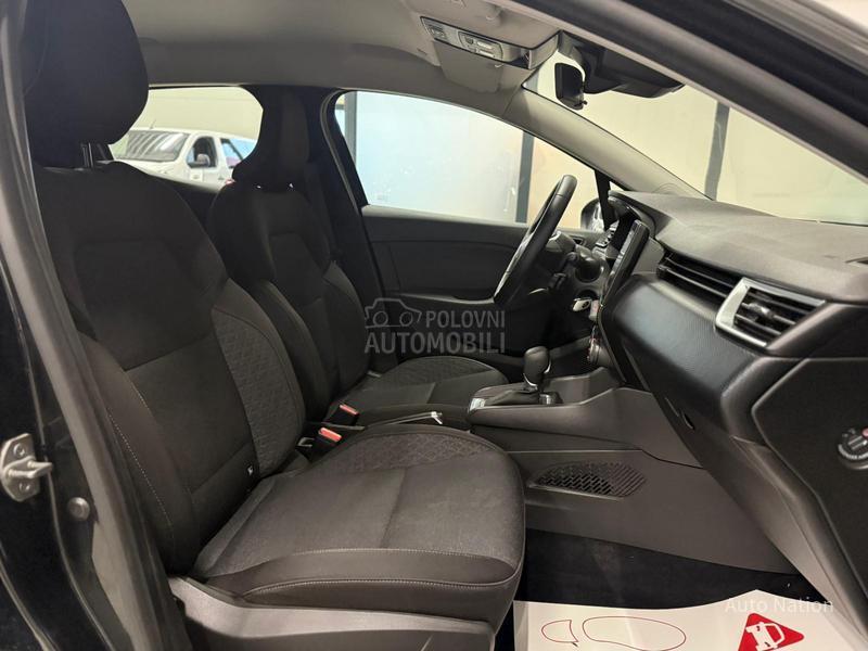 Renault Clio 1.0 TCE AT