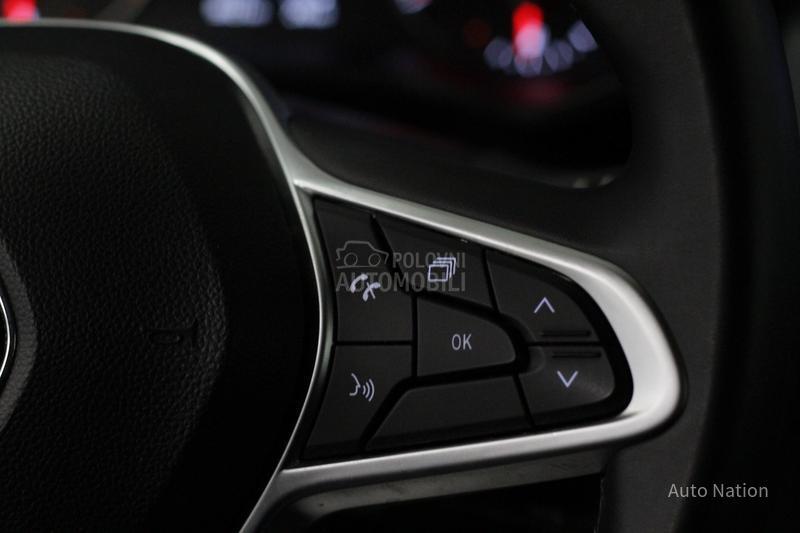 Renault Clio 1.0 TCE AT