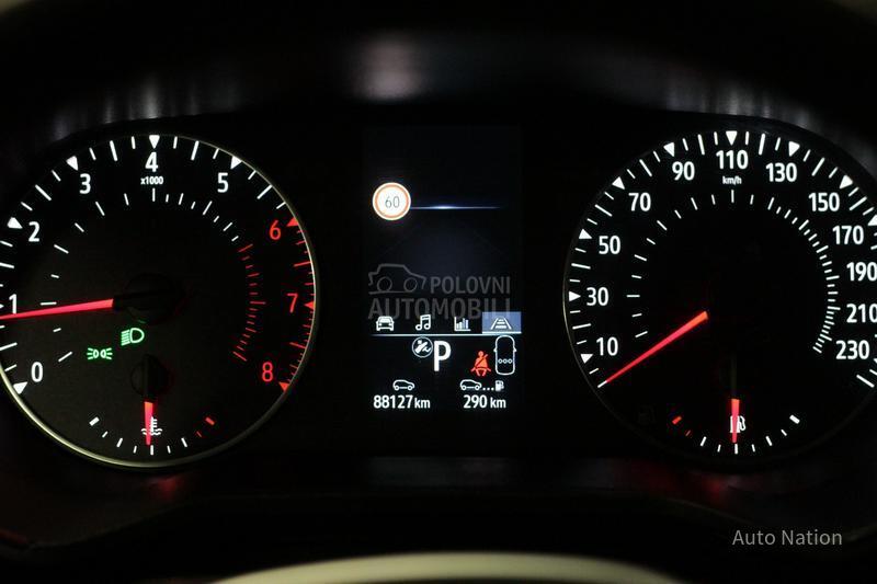 Renault Clio 1.0 TCE AT