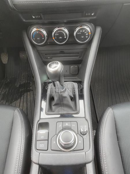 Mazda CX-3 2,0 Revolution