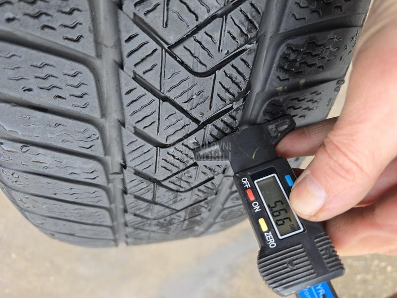 Pirelli 245/45 R18 Zimska