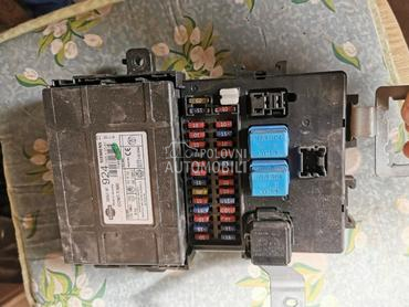 Kutija osiguraca za Nissan Primera