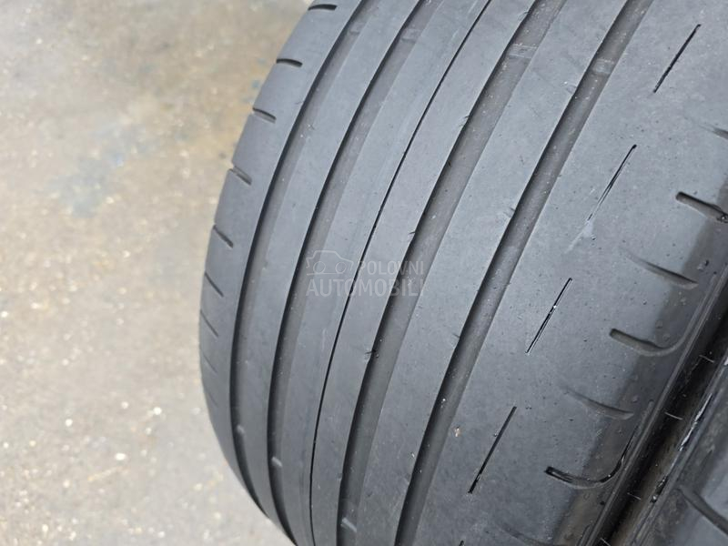 Dunlop 275/40 R18 Letnja