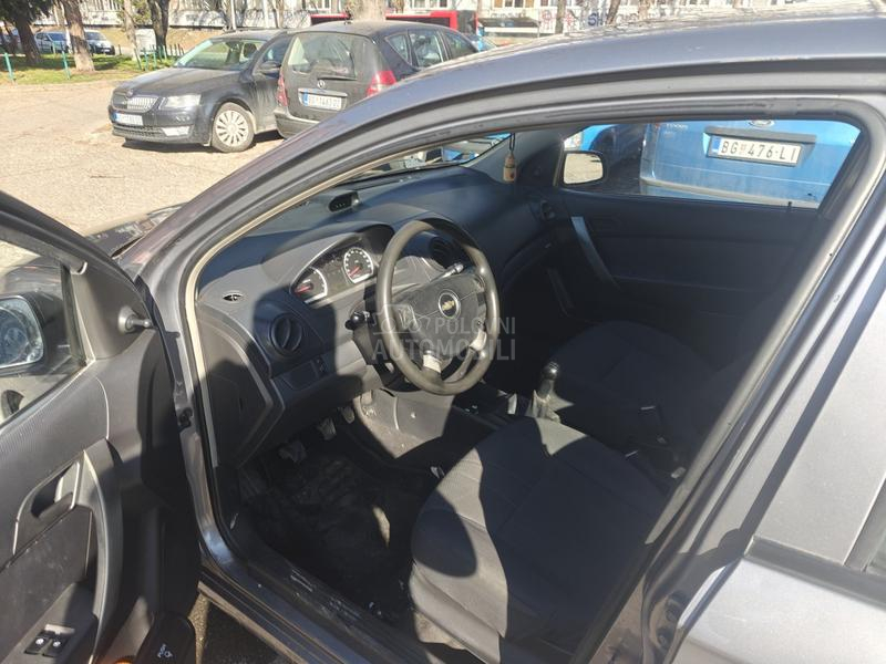 Chevrolet Aveo 