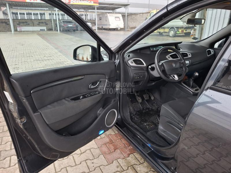 Renault Scenic x mode t e k reg