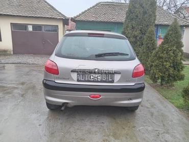 Peugeot 206 