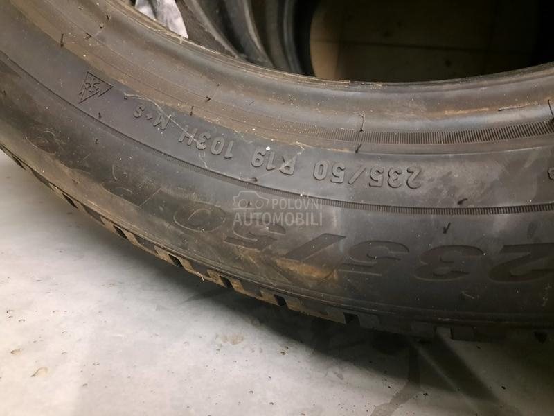 Pirelli 235/50 R19 Zimska