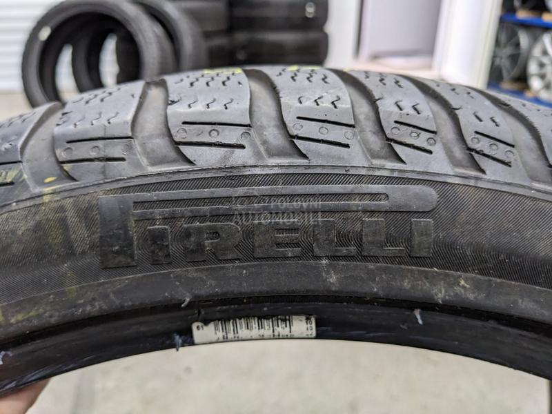 Pirelli 245/40 R19 Zimska