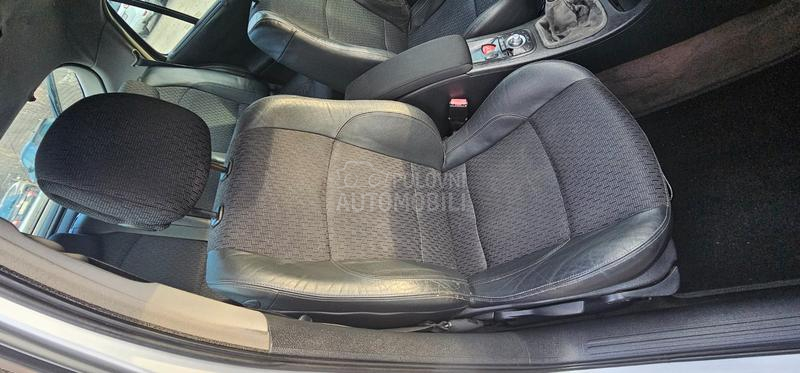 Renault Laguna 1.9dCi LUXEPRIVILEGE