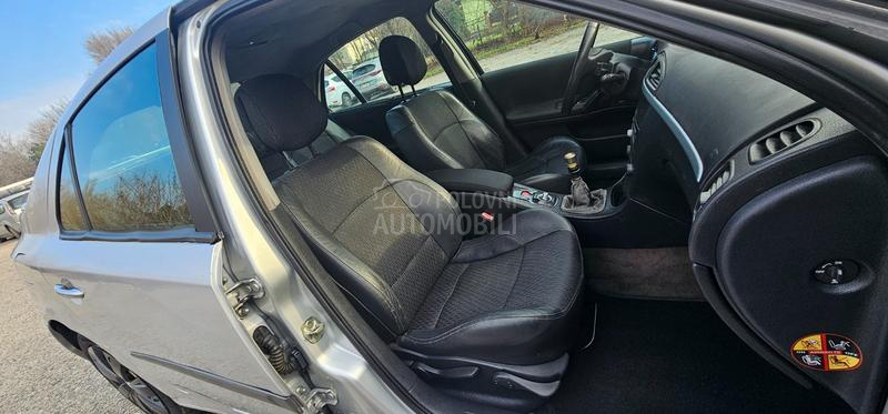 Renault Laguna 1.9dCi LUXEPRIVILEGE