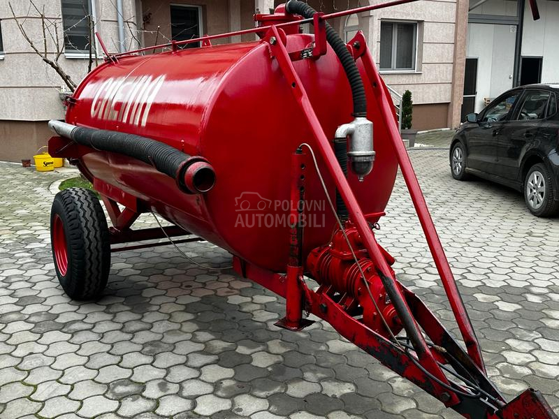 Creina 2700 l CISTERNA