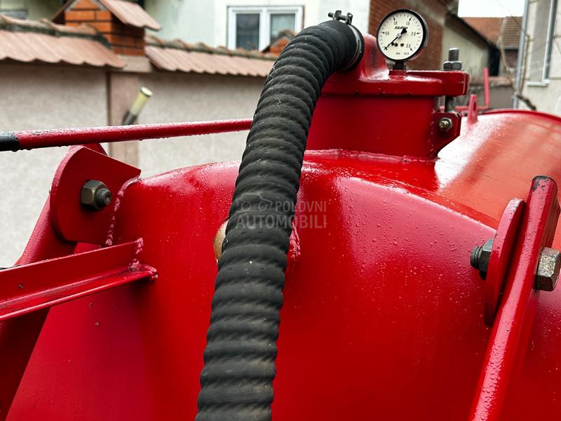 Creina 2700 l CISTERNA