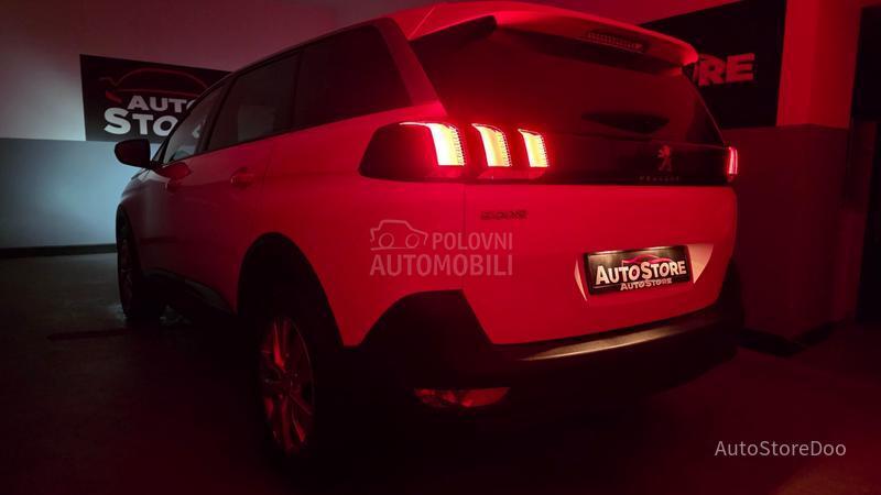 Peugeot 5008 Active