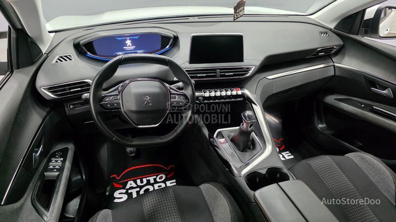 Peugeot 5008 Active