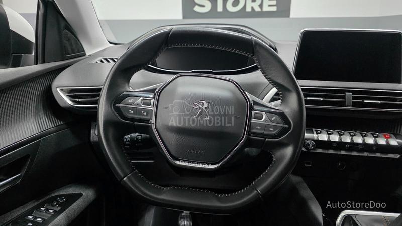 Peugeot 5008 Active