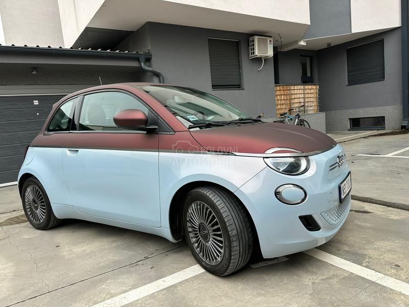 Fiat 500e 