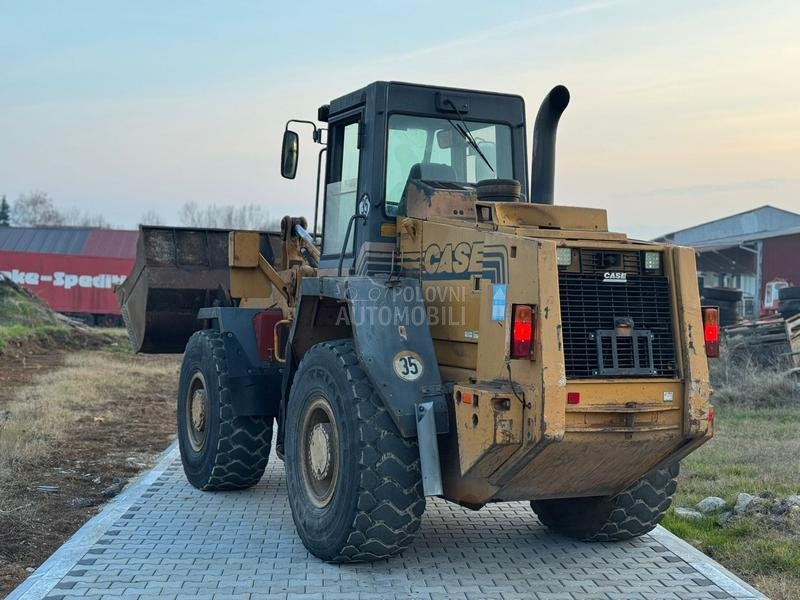 Case 721B Klima/Radio