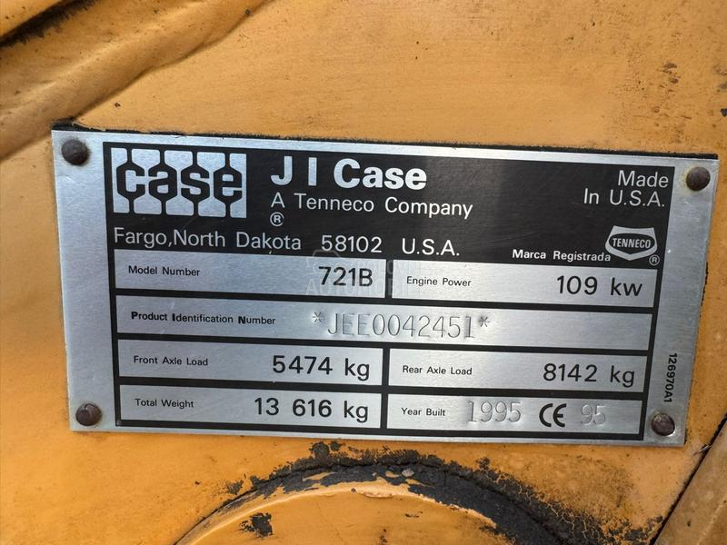 Case 721B Klima/Radio