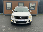 Volkswagen Tiguan 4x4/DSG PANO NAVY