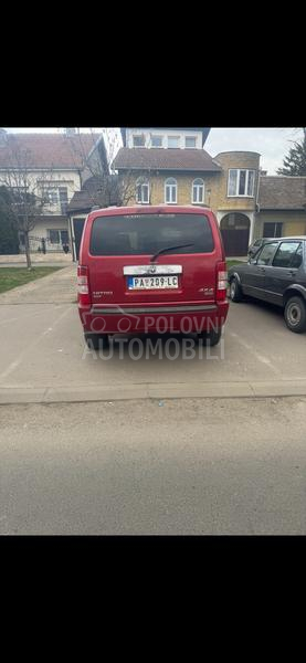 Dodge Nitro 