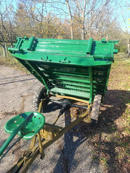 Labin Progres sa kardanskom prikolicom