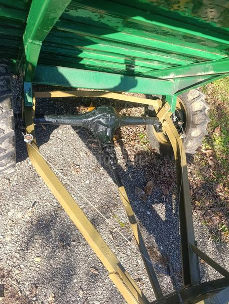 Labin Progres sa kardanskom prikolicom