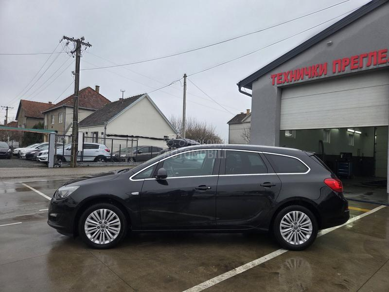 Opel Astra J 1.6 CDTI/LED/NAV