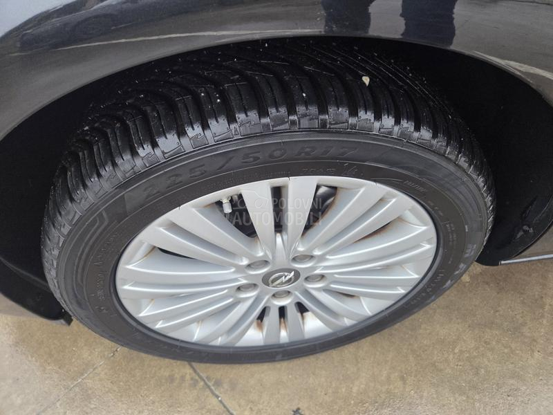 Opel Astra J 1.6 CDTI/LED/NAV