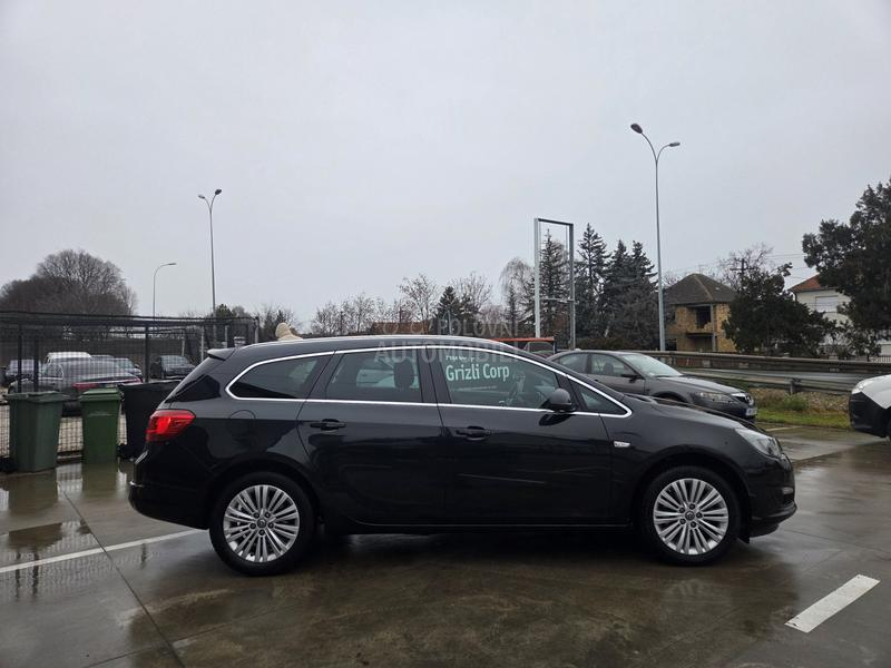 Opel Astra J 1.6 CDTI/LED/NAV