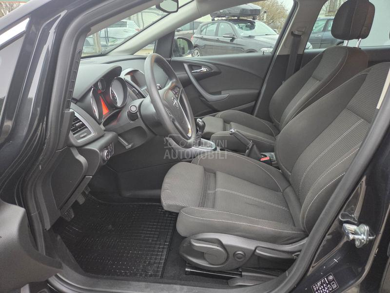 Opel Astra J 1.6 CDTI/LED/NAV