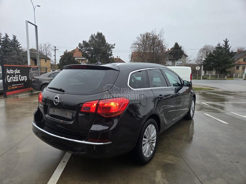 Opel Astra J 1.6 CDTI/LED/NAV
