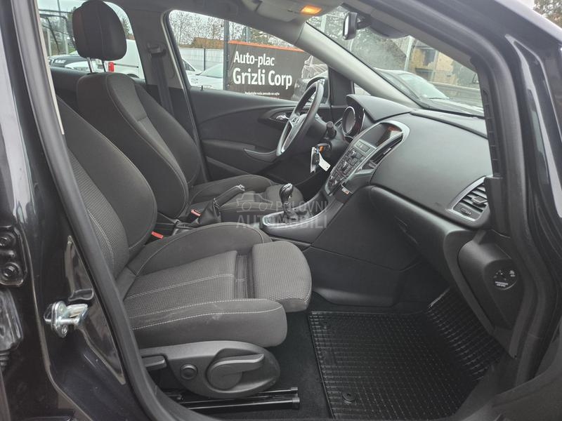 Opel Astra J 1.6 CDTI/LED/NAV