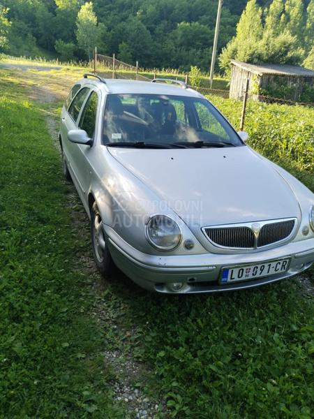 Lancia Lybra 1,9 jtd