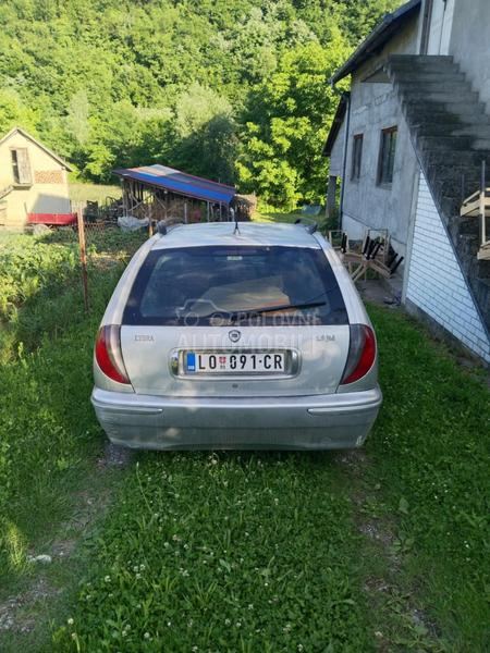 Lancia Lybra 1,9 jtd