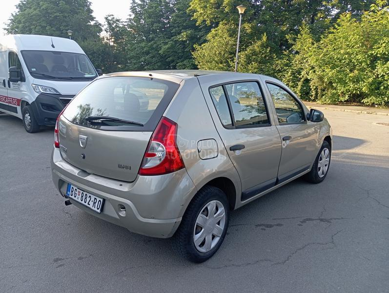 Dacia Sandero 