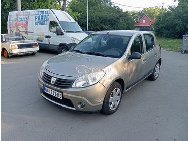 Dacia Sandero 