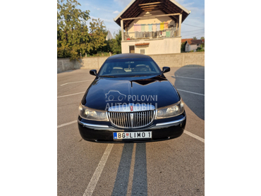 Lincoln Town car 