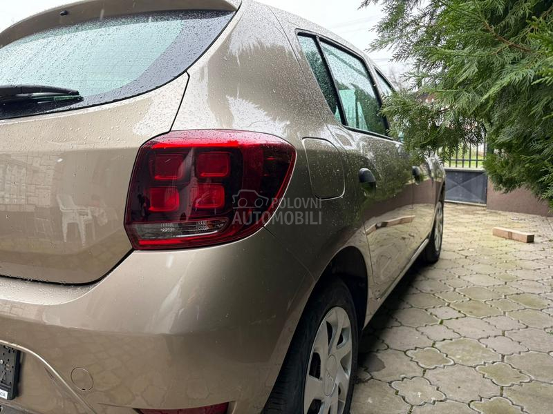 Dacia Sandero 