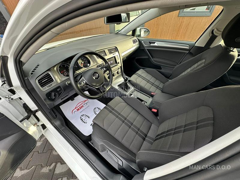 Volkswagen Golf 7 1.6 Tdi NAVY