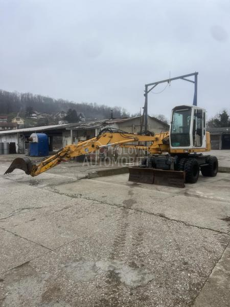 Liebherr A 308 LITRONIC