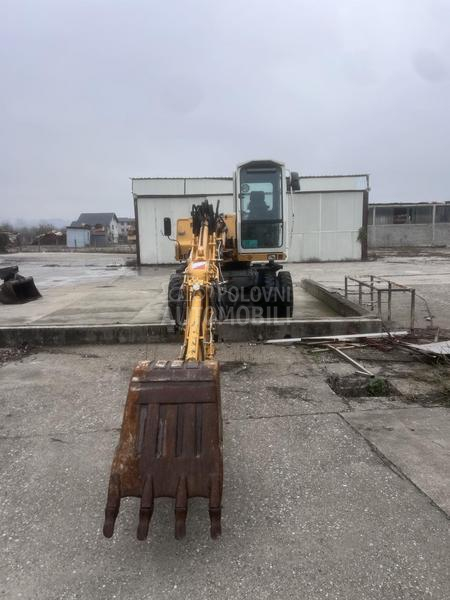 Liebherr A 308 LITRONIC