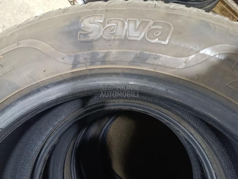 Sava 215/60 R16 Zimska