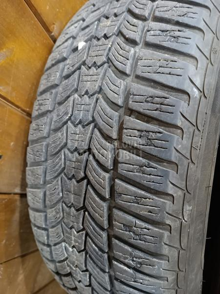 Sava 215/60 R16 Zimska