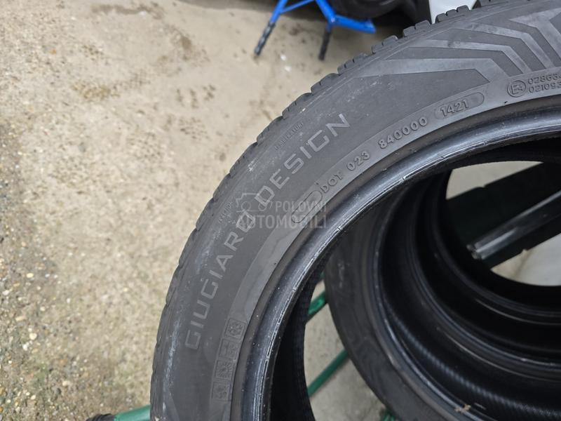 Vredestein 235/50 R19 Zimska