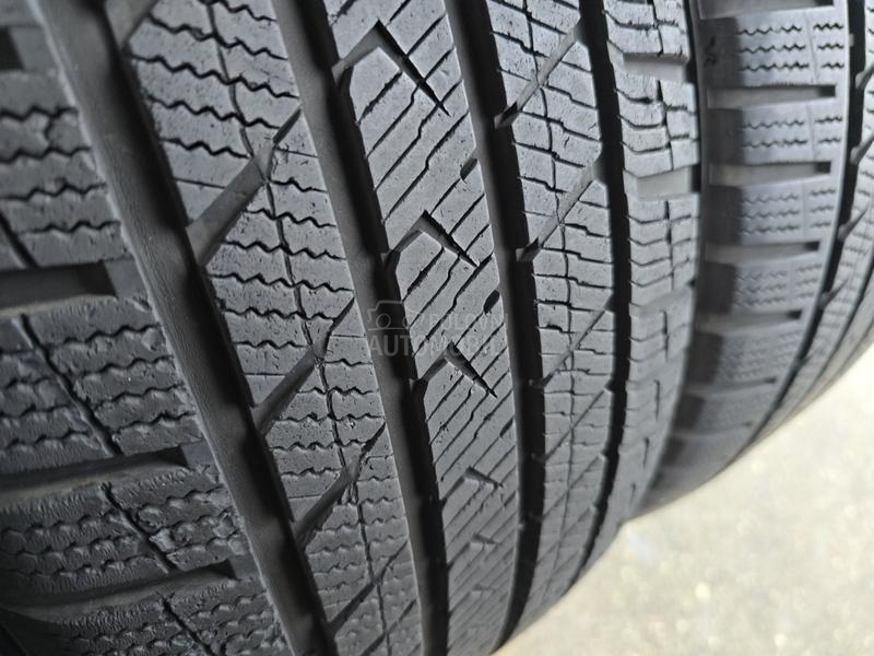 Vredestein 235/50 R19 Zimska