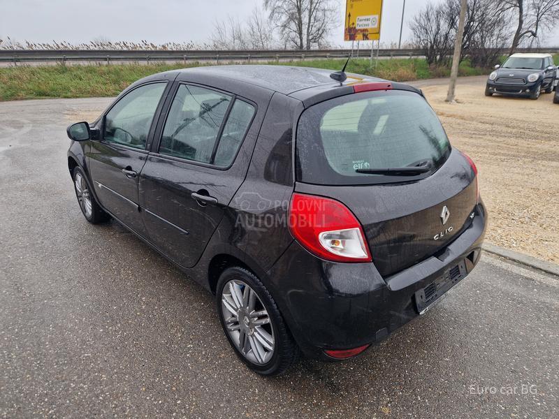 Renault Clio A K C I J A  N A V