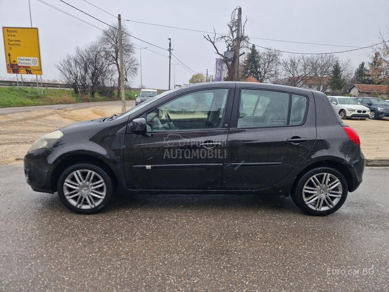 Renault Clio A K C I J A  N A V