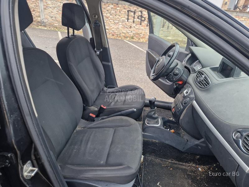 Renault Clio A K C I J A  N A V