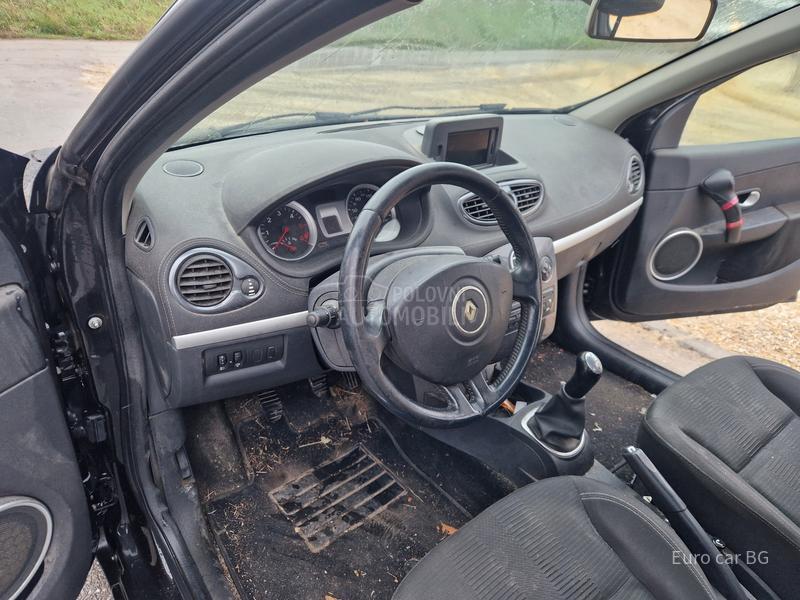 Renault Clio A K C I J A  N A V